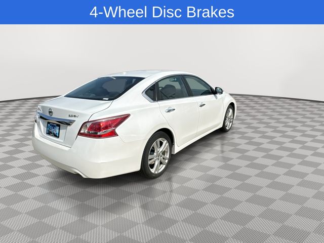 2013 Nissan Altima 3.5 SV Image 6 of 28