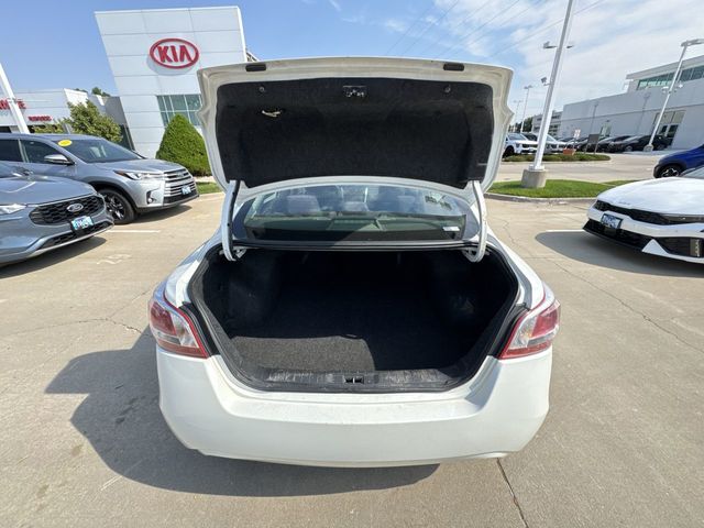 2013 Nissan Altima 3.5 SV Image 11 of 28