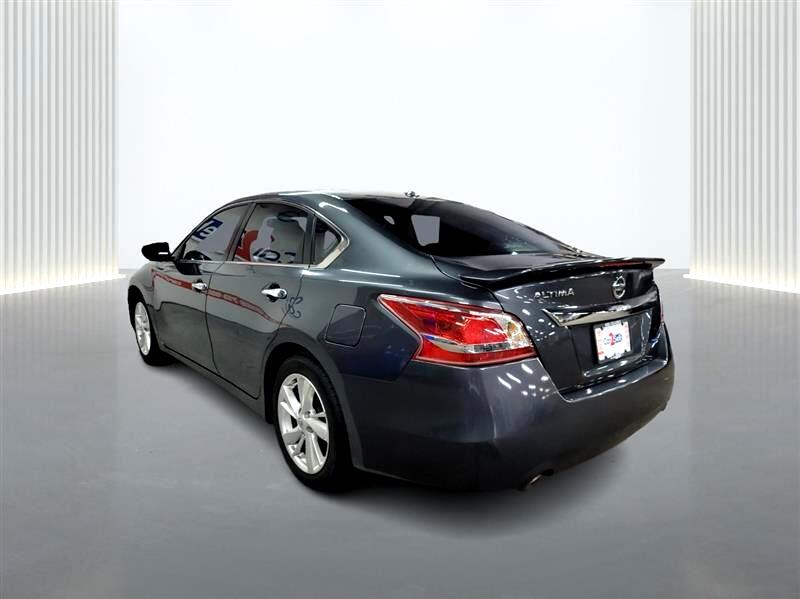 2013 Nissan Altima 2.5 SL Image 8 of 23