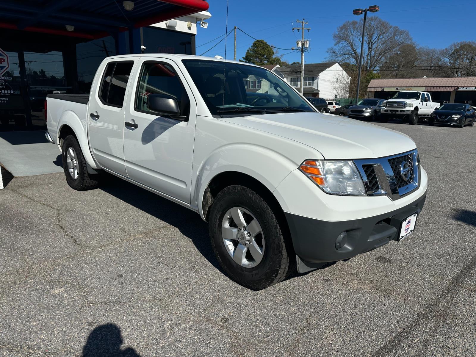 Vehicle image 4 of 27