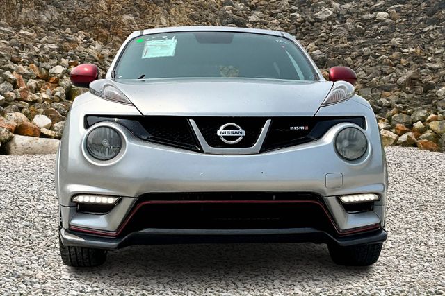 Vehicle image 2 of 32