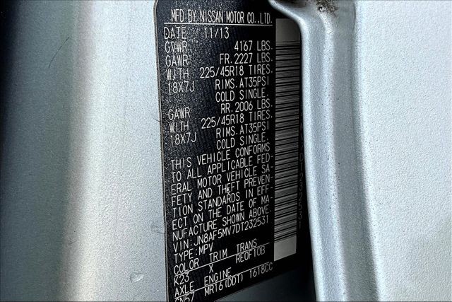 Vehicle image 27 of 32