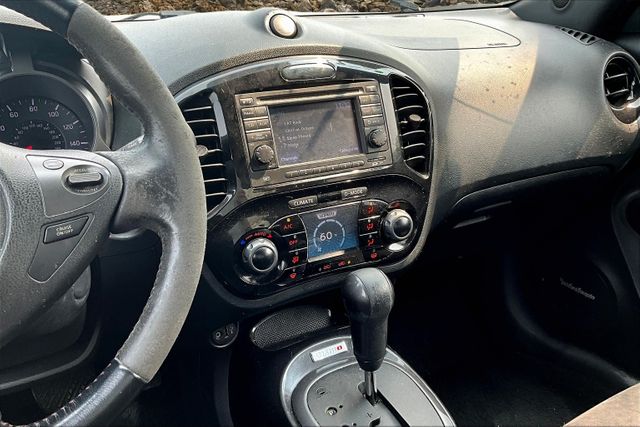 Vehicle image 29 of 32