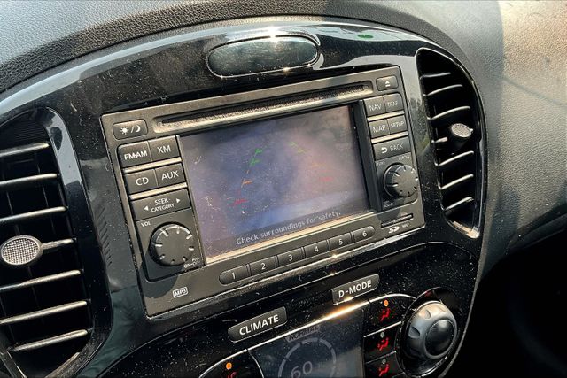 Vehicle image 17 of 32