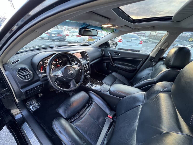 2013 Nissan Maxima 3.5 SV Premium Image 25 of 34