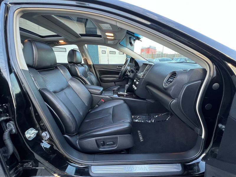 2013 Nissan Maxima 3.5 SV Premium Image 19 of 34