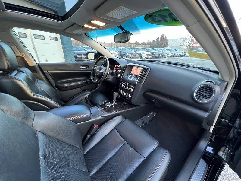 2013 Nissan Maxima 3.5 SV Premium Image 21 of 34