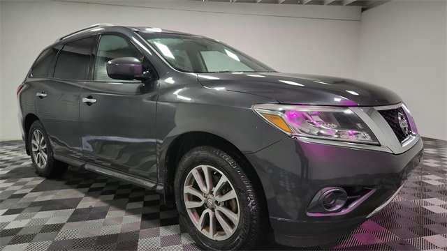 Vehicle image 4 of 26