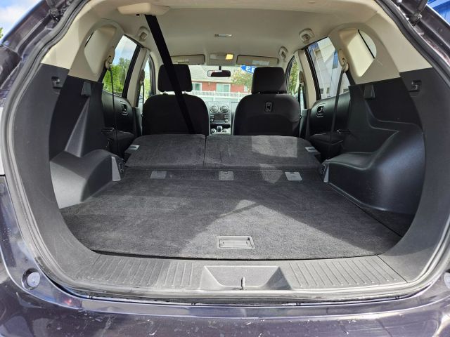 Vehicle image 26 of 63
