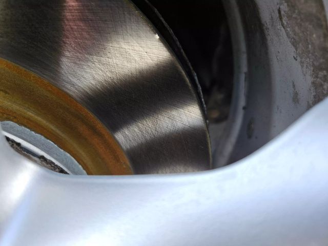 Vehicle image 21 of 63