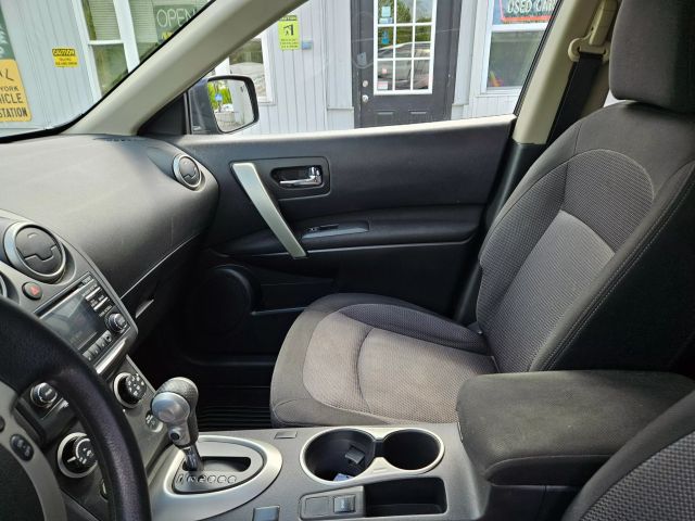 Vehicle image 39 of 63