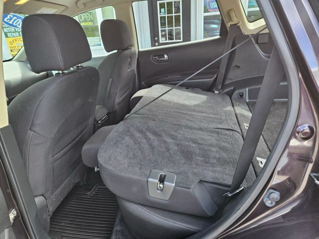 Vehicle image 27 of 63