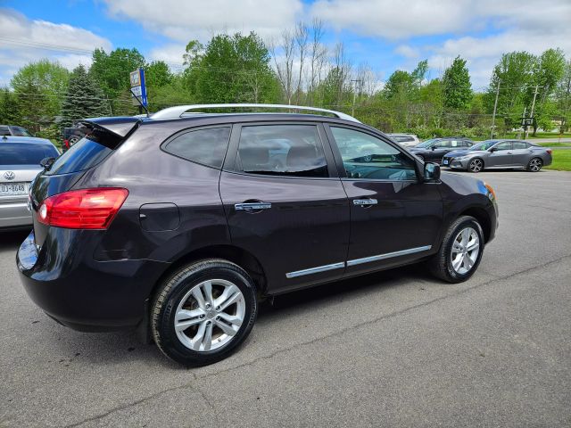 Vehicle image 10 of 63