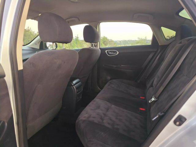Vehicle image 13 of 30