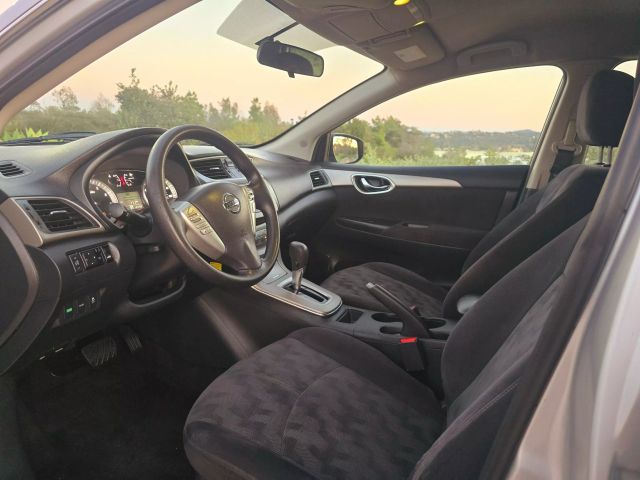 Vehicle image 12 of 30