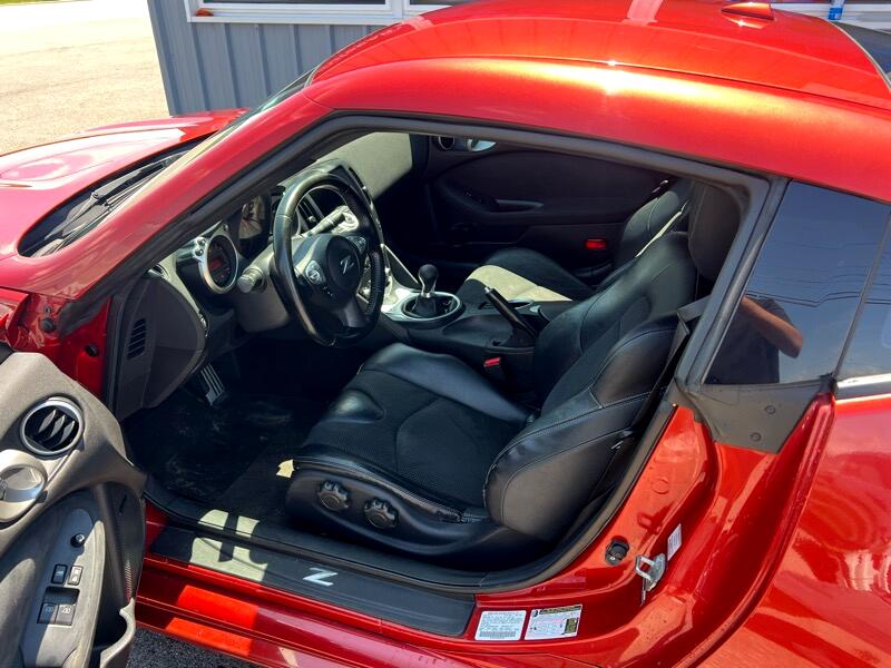 Vehicle image 7 of 10