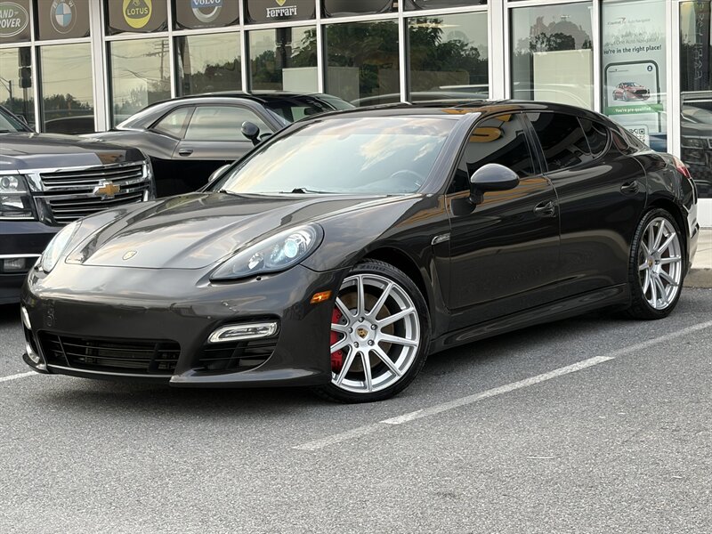 2013 Porsche Panamera GTS Image 1 of 47