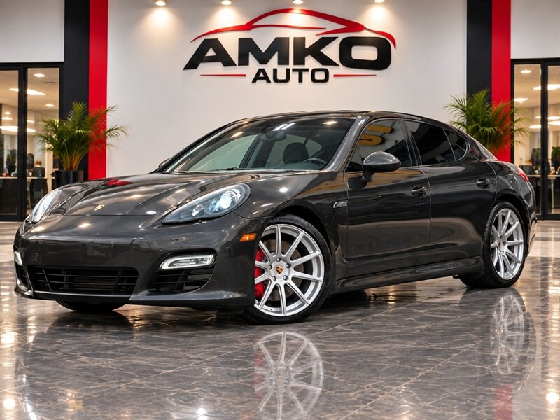 2013 Porsche Panamera GTS Image 2 of 47