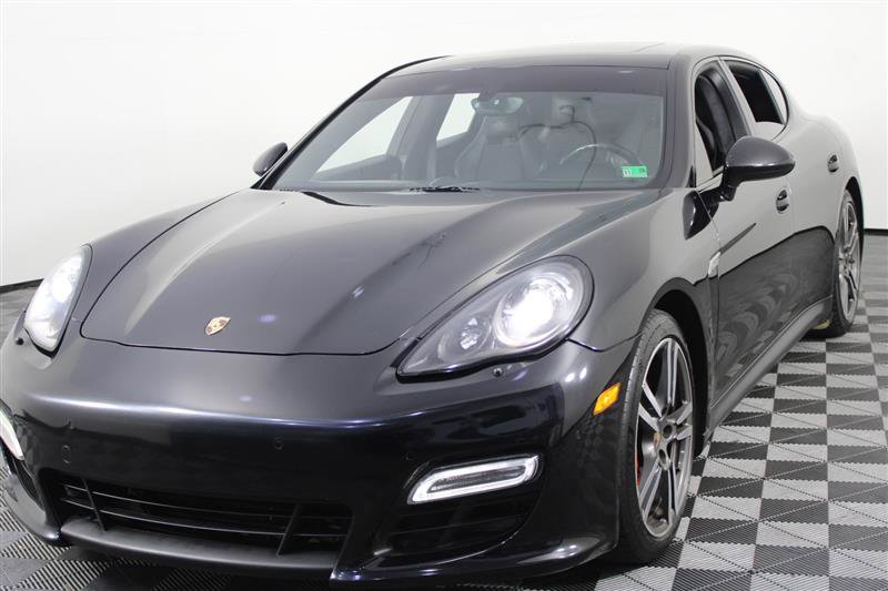 2013 Porsche Panamera GTS Image 1 of 52