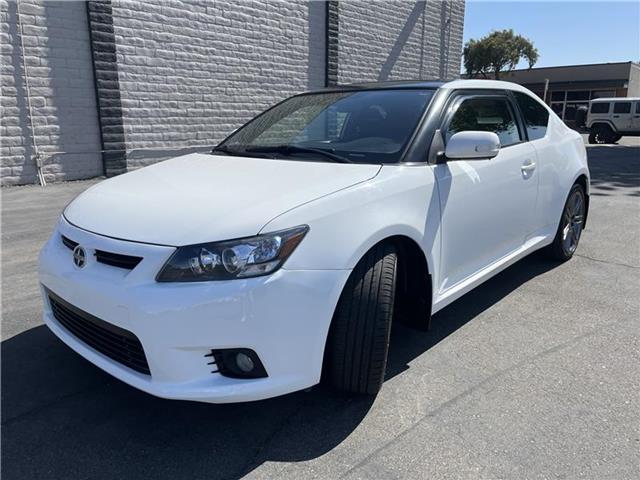 Vehicle image 1 of 14