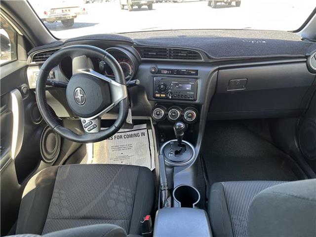 Vehicle image 13 of 14