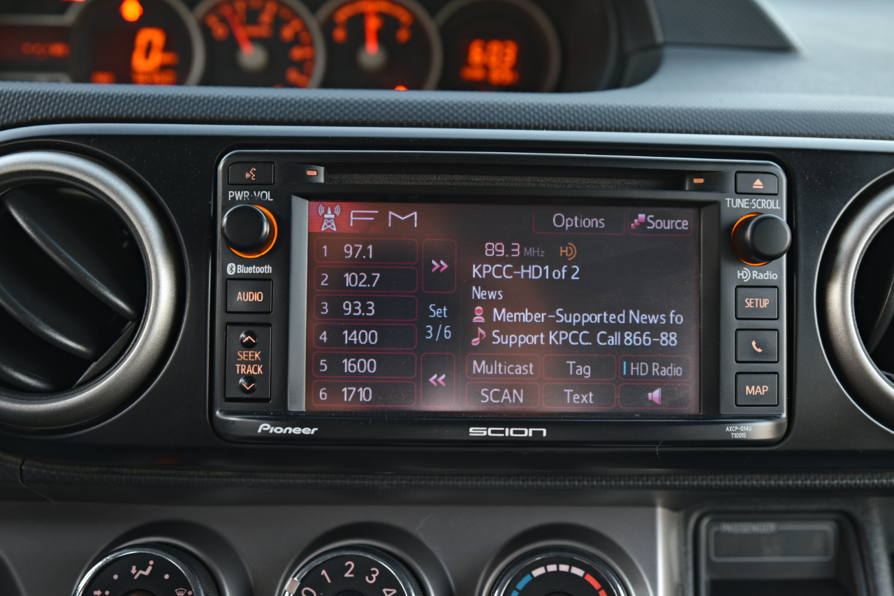 Vehicle image 20 of 26