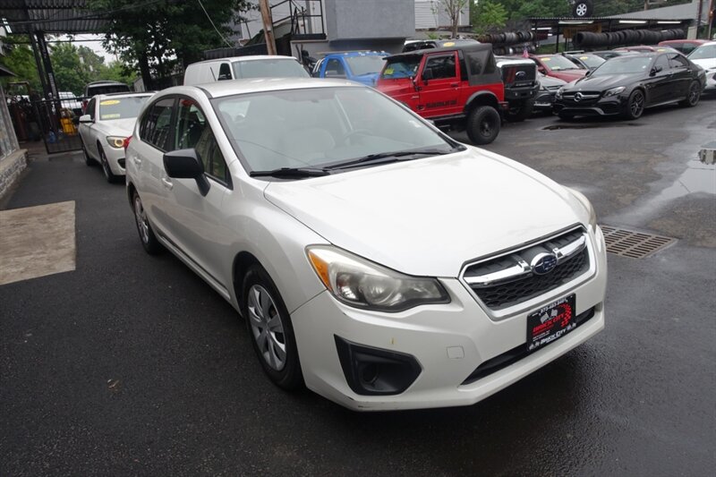 2013 Subaru Impreza 2.0i Image 3 of 26