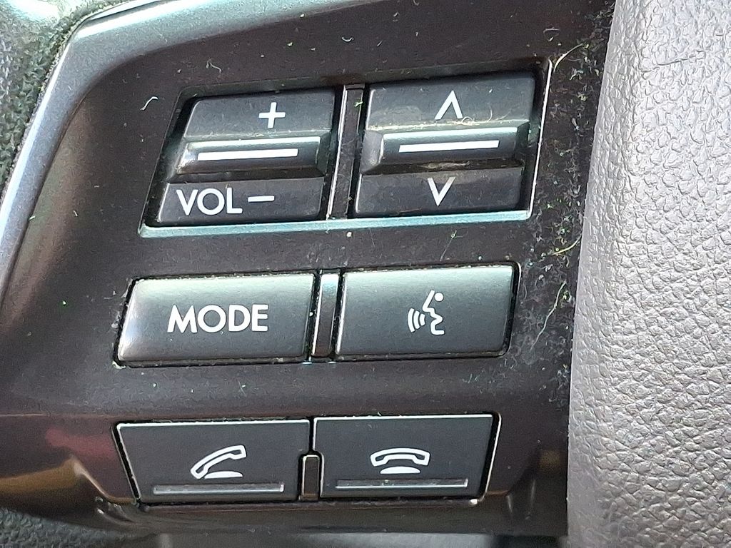 Vehicle image 26 of 31
