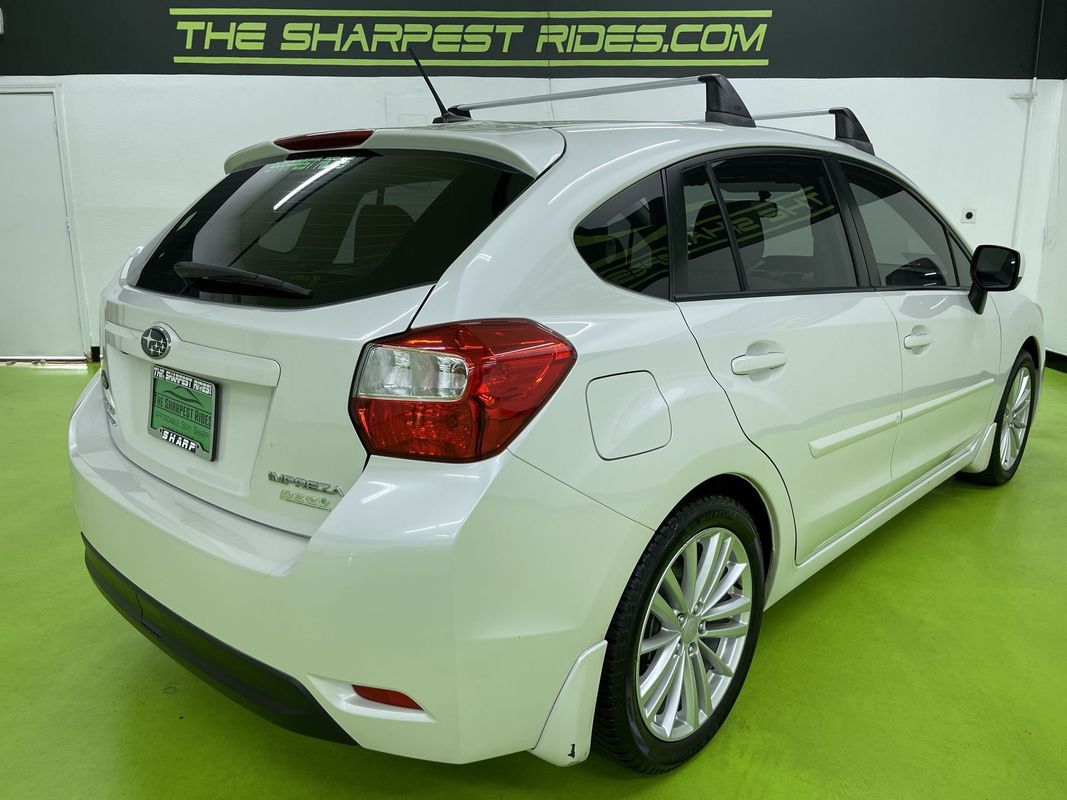 2013 Subaru Impreza 2.0i Premium Image 6 of 29