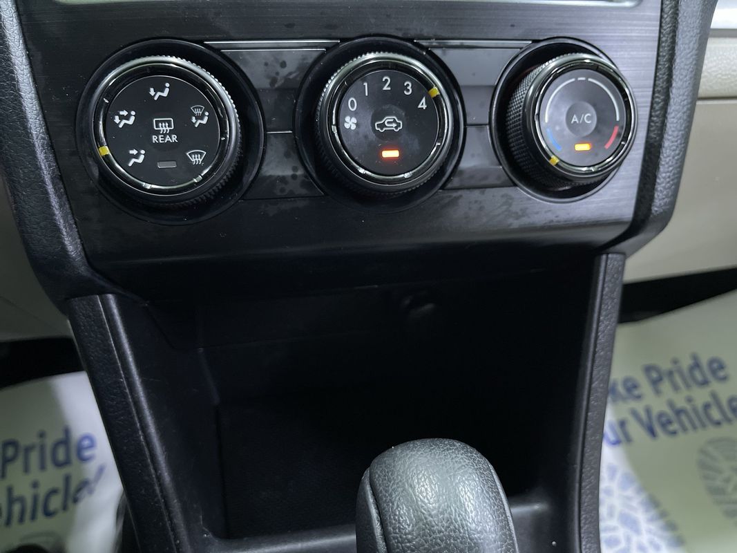 2013 Subaru Impreza 2.0i Premium Image 23 of 29