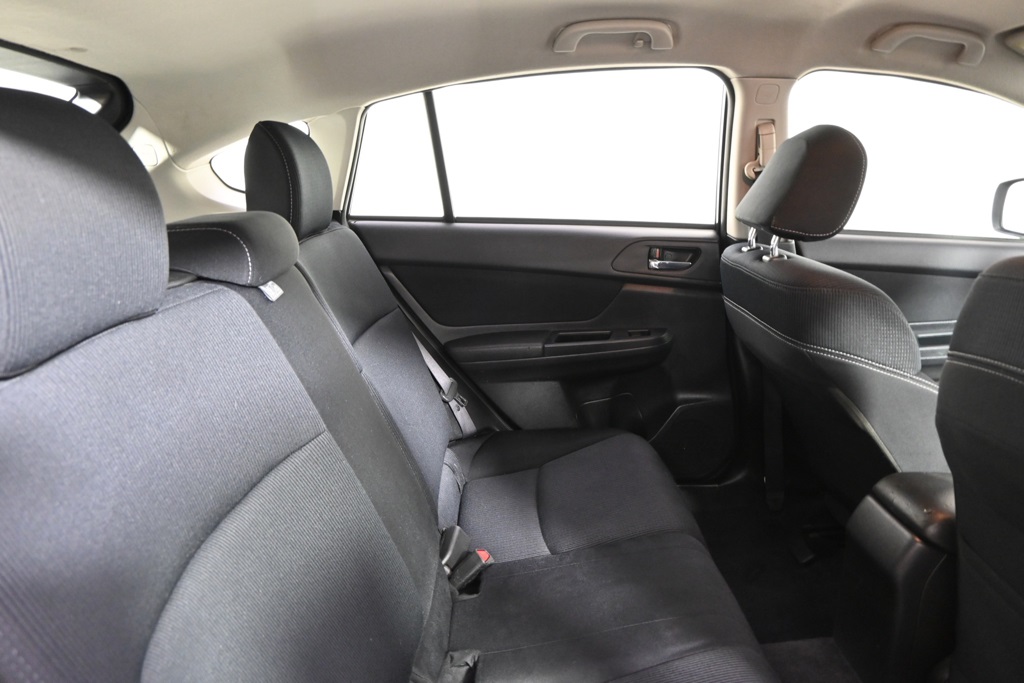 2013 Subaru Impreza 2.0i Sport Premium Image 14 of 32