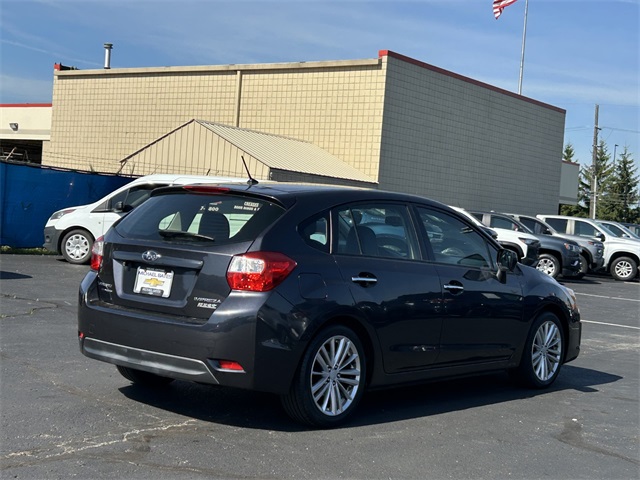 2013 Subaru Impreza 2.0i Limited Image 5 of 31