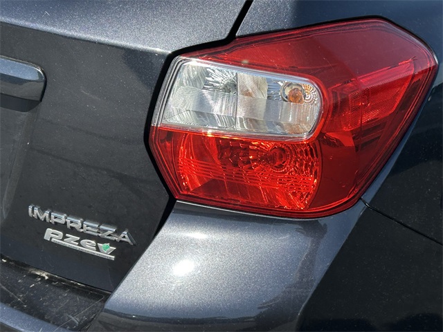2013 Subaru Impreza 2.0i Limited Image 25 of 31