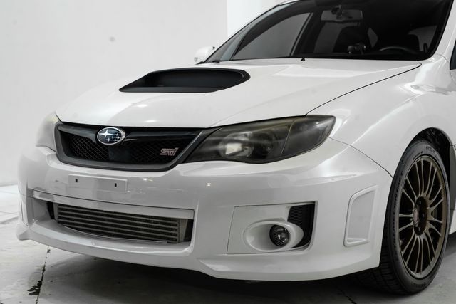 2013 Subaru Impreza WRX WRX STI Image 2 of 30