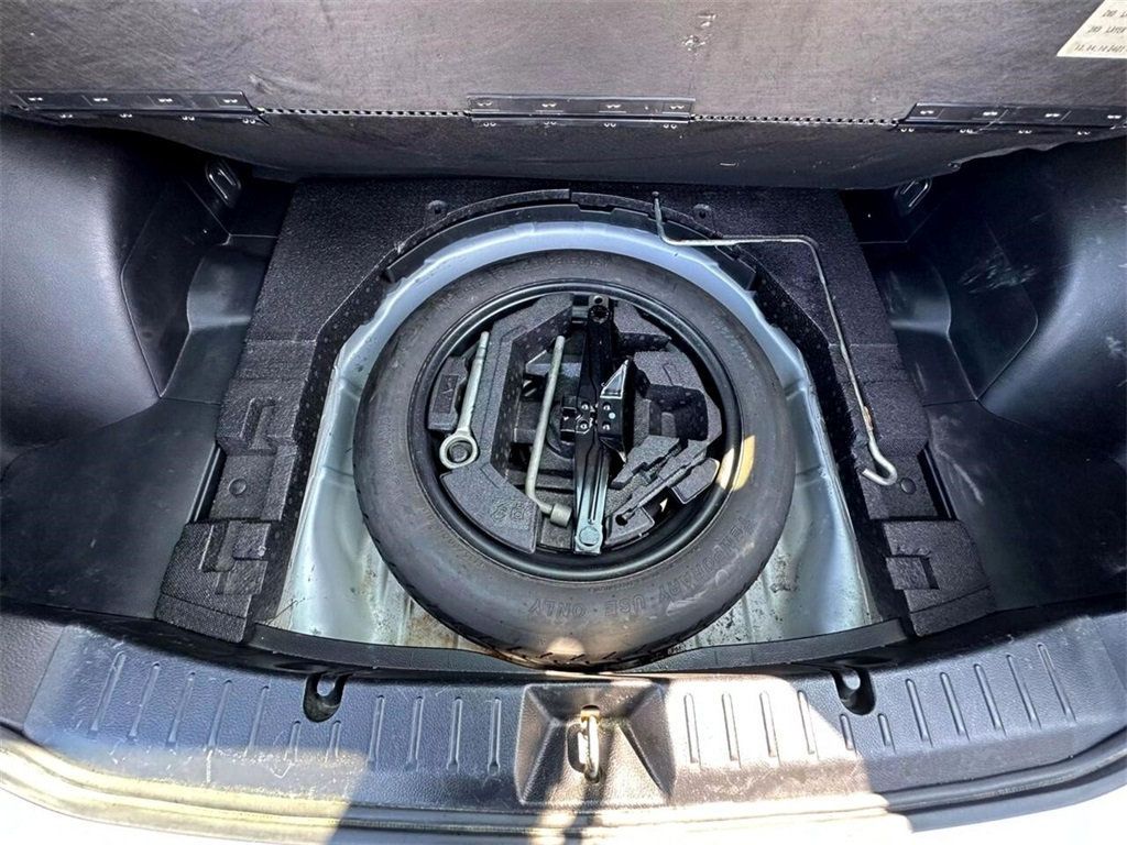 2013 Subaru Impreza 2.0i Limited Image 32 of 39