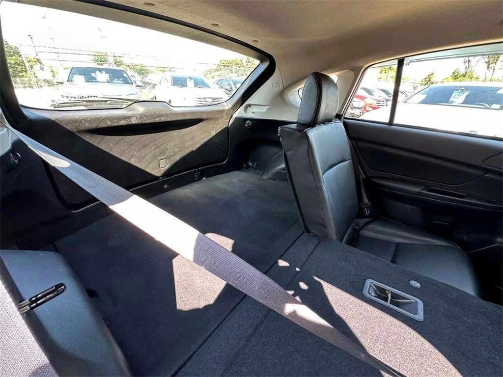 2013 Subaru Impreza 2.0i Limited Image 16 of 39