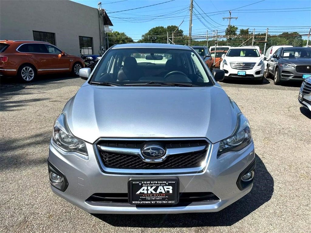 2013 Subaru Impreza 2.0i Limited Image 2 of 39