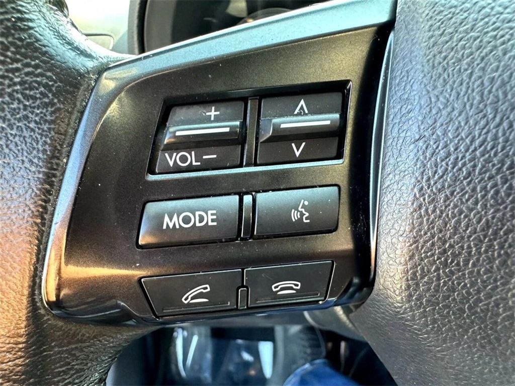 2013 Subaru Impreza 2.0i Limited Image 35 of 39
