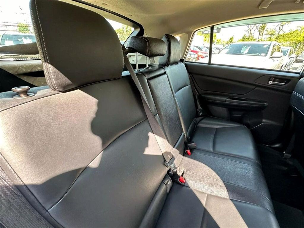 2013 Subaru Impreza 2.0i Limited Image 13 of 39