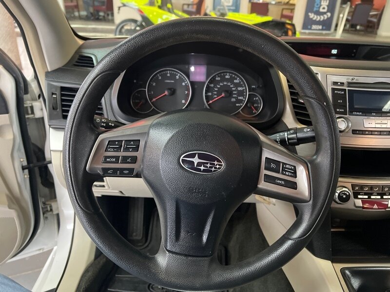 Vehicle image 15 of 34