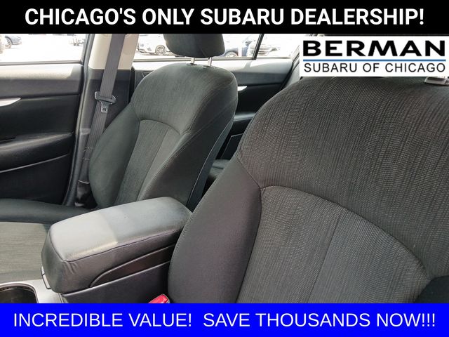 2013 Subaru Legacy 2.5i Premium Image 11 of 28