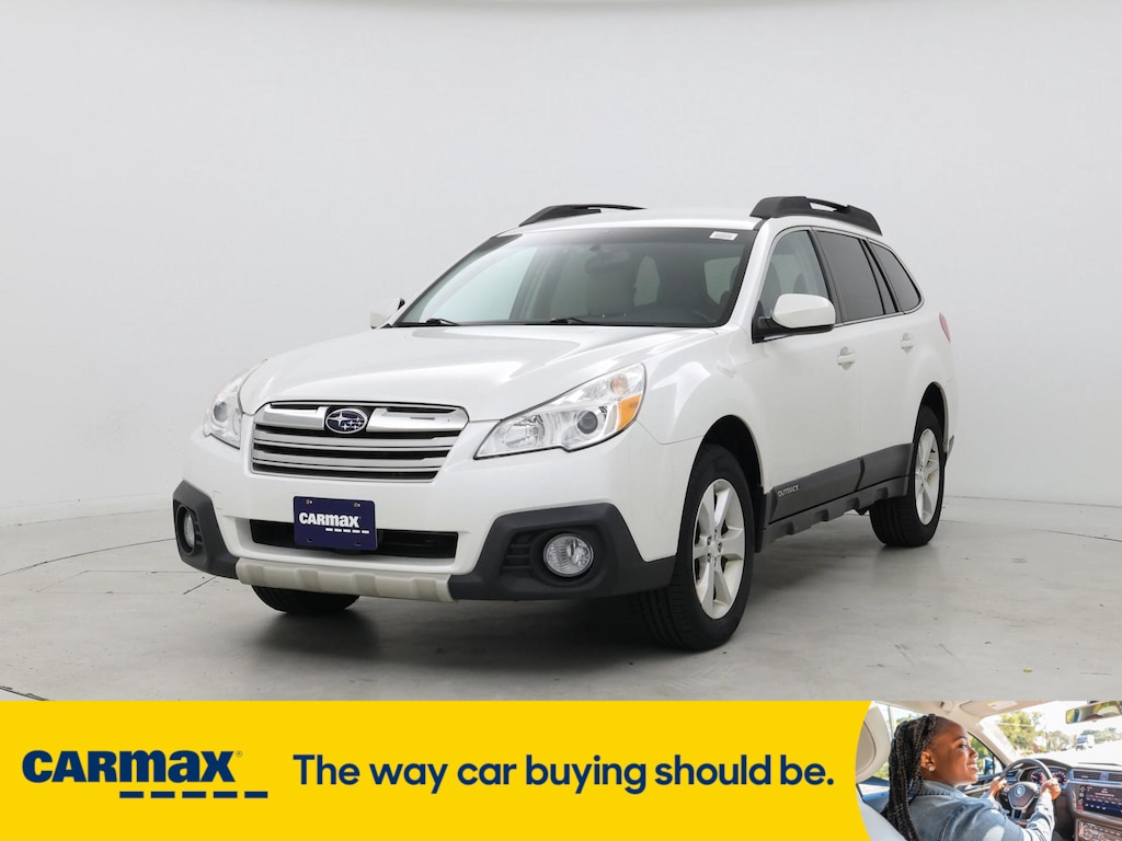 2013 Subaru Outback 2.5i Limited Image 1 of 27
