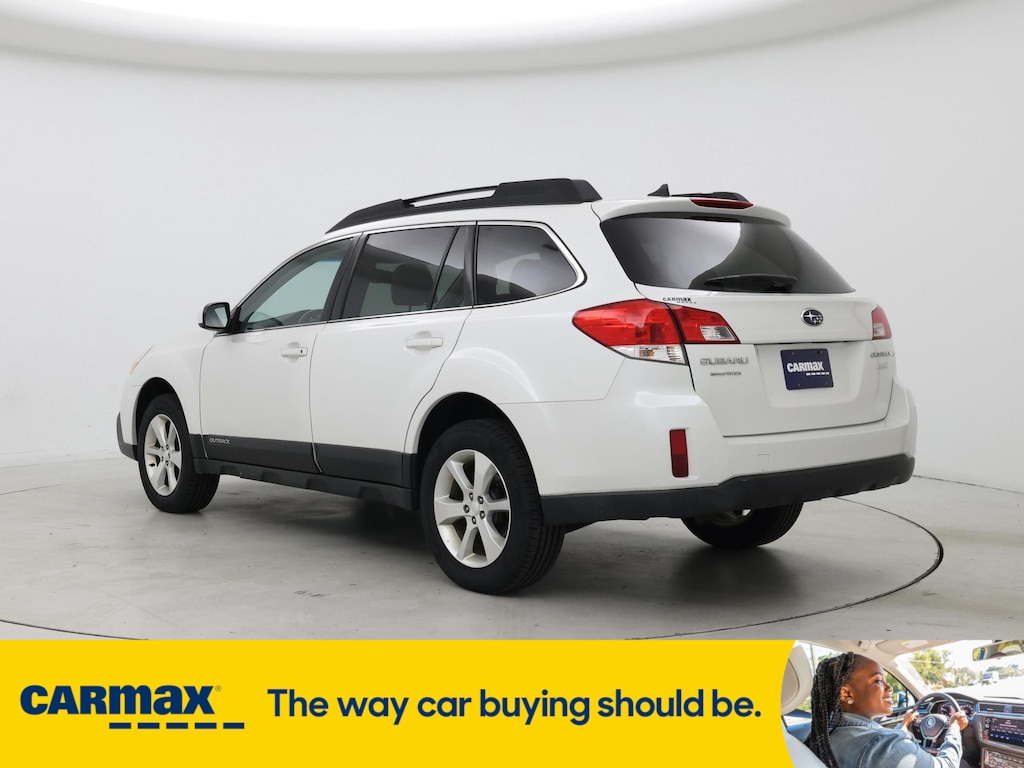 2013 Subaru Outback 2.5i Limited Image 7 of 27
