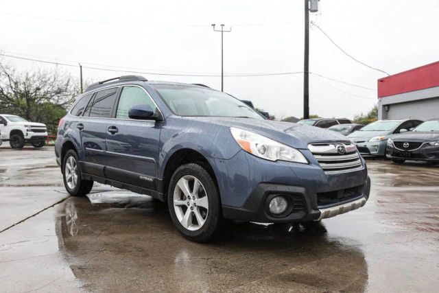 2013 Subaru Outback 2.5i Limited Image 3 of 22