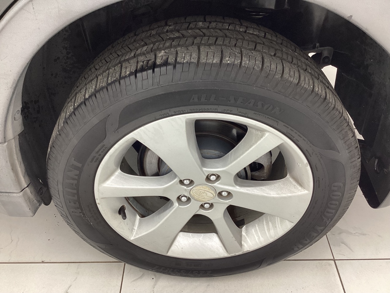 2013 Subaru Outback 2.5i Premium Image 13 of 47
