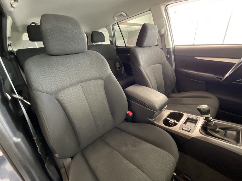 2013 Subaru Outback 2.5i Premium Image 8 of 22