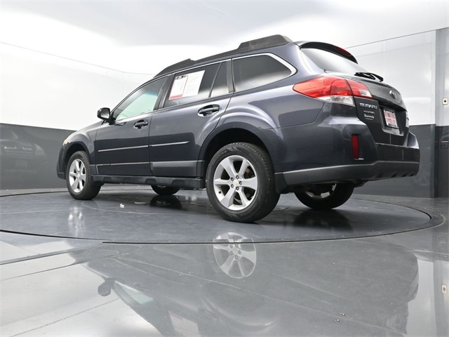 2013 Subaru Outback 2.5i Premium Image 28 of 41