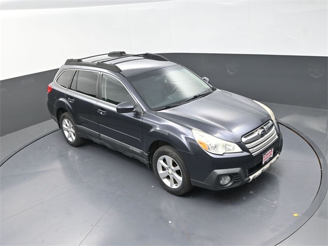 2013 Subaru Outback 2.5i Premium Image 10 of 41