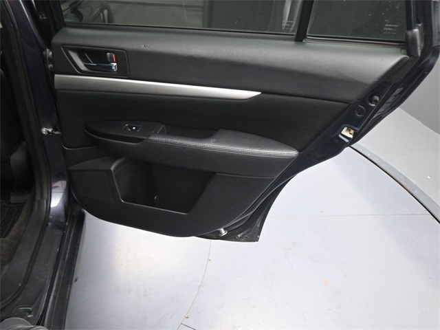 2013 Subaru Outback 2.5i Premium Image 39 of 41