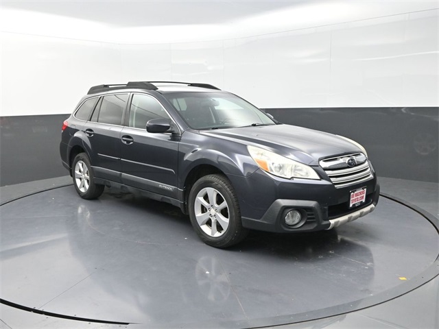 2013 Subaru Outback 2.5i Premium Image 8 of 41